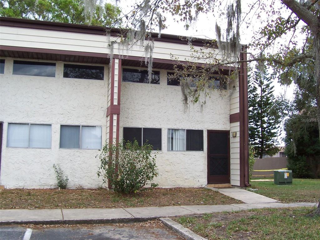 3916 CRAYRICH CIRCLE C-1, Orlando, FL 32839
