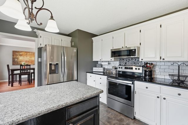 1100 Carruthers Drive, Morrilton, AR 72110