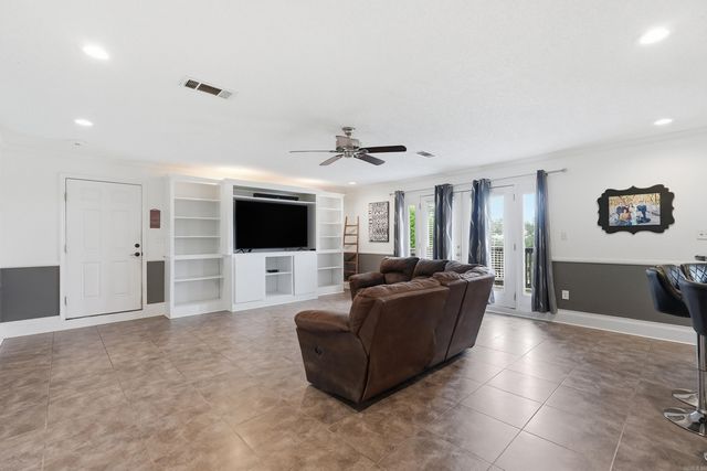 1100 Carruthers Drive, Morrilton, AR 72110