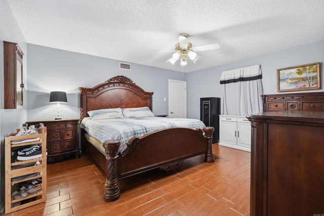 1100 Carruthers Drive, Morrilton, AR 72110