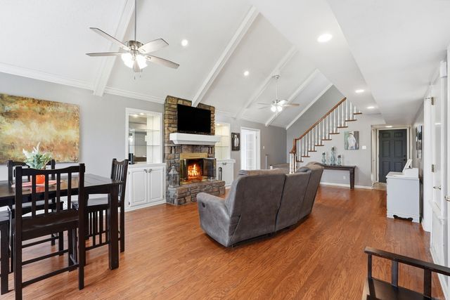 1100 Carruthers Drive, Morrilton, AR 72110