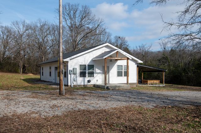 2450 Highway 231, S, Castalian Springs, TN 37031