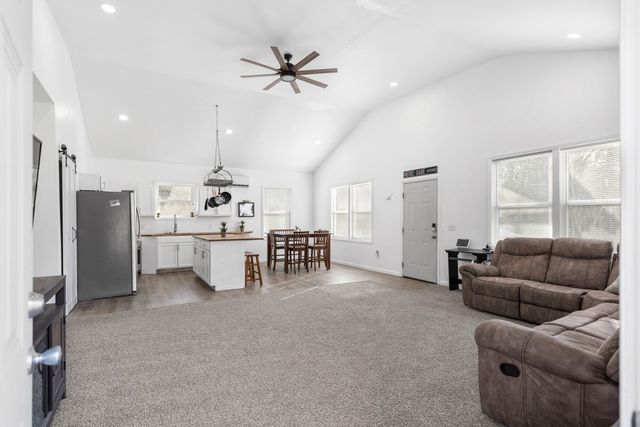 2450 Highway 231, S, Castalian Springs, TN 37031