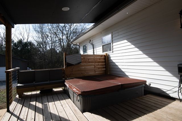 2450 Highway 231, S, Castalian Springs, TN 37031