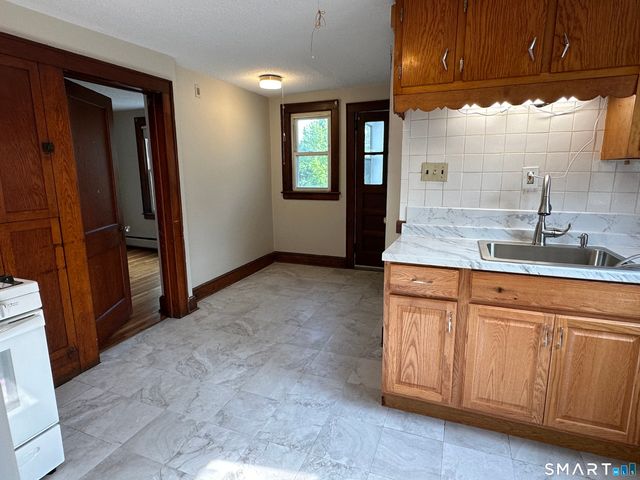 73 Stack Street 1, Middletown, CT 06457