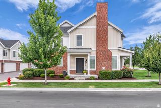 831 E OAKHAMPTON DR, Sandy, UT 84094