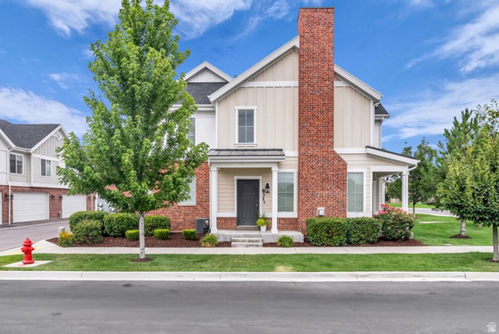 831 E OAKHAMPTON DR, Sandy, UT 84094 — exterior