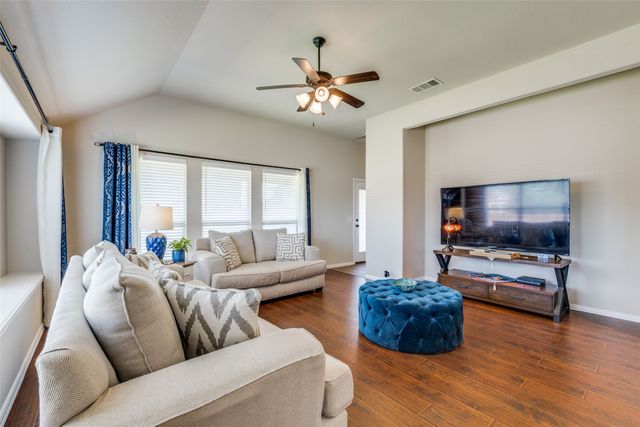 4806 Ashbury Lane, Mansfield, TX 76063