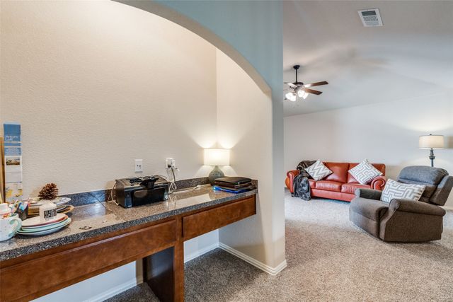 4806 Ashbury Lane, Mansfield, TX 76063