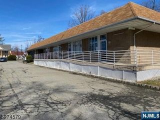24 Little Falls, Fairfield, NJ 07004