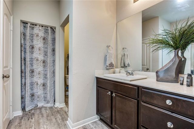 1072 Gaelic DR, Georgetown, TX 78626