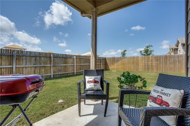 1072 Gaelic DR, Georgetown, TX 78626