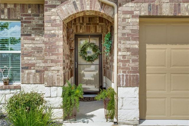 1072 Gaelic DR, Georgetown, TX 78626