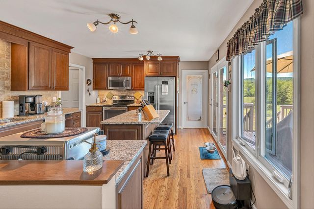 384 Deer Haven DR, Roanoke, VA 24012