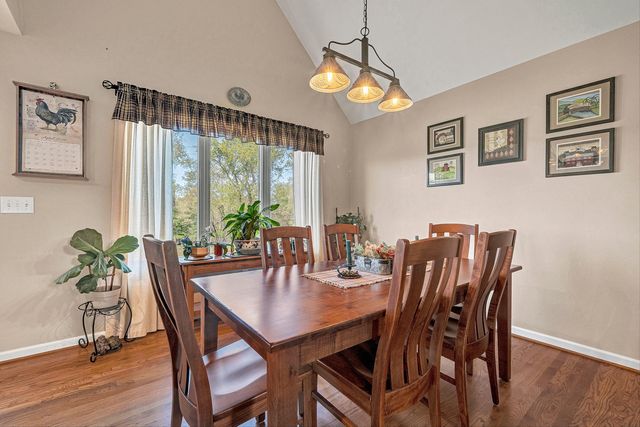 384 Deer Haven DR, Roanoke, VA 24012