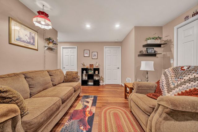 384 Deer Haven DR, Roanoke, VA 24012