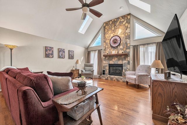 384 Deer Haven DR, Roanoke, VA 24012