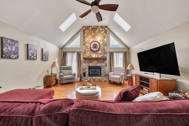 384 Deer Haven DR, Roanoke, VA 24012