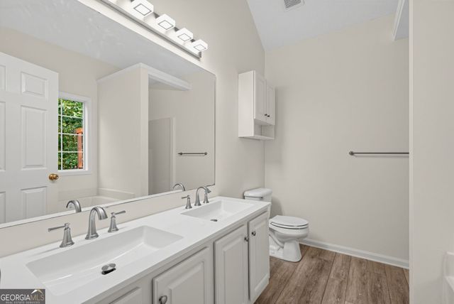 11179 Chelsea Lane, Hampton, GA 30228