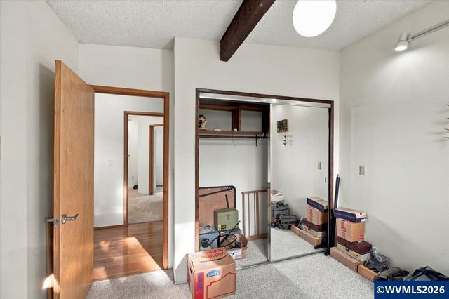 2941 NW Independence Hwy, Albany, OR 97321