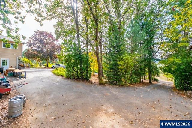 2941 NW Independence Hwy, Albany, OR 97321
