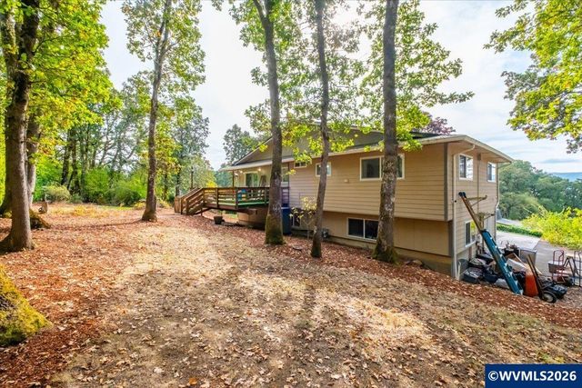 2941 NW Independence Hwy, Albany, OR 97321