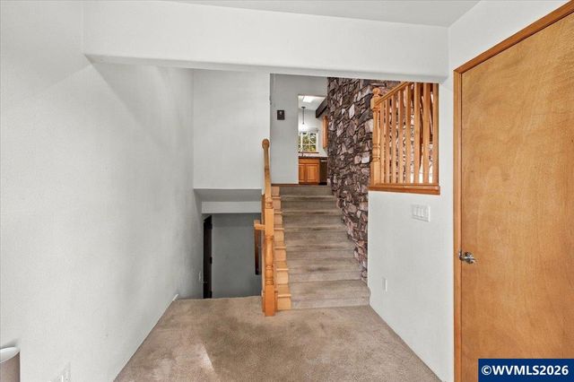 2941 NW Independence Hwy, Albany, OR 97321