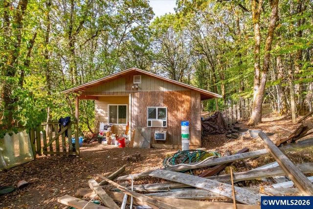 2941 NW Independence Hwy, Albany, OR 97321