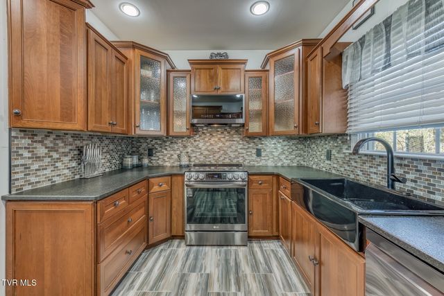 18348 Buffalo Pond Road, Bristol, VA 24202
