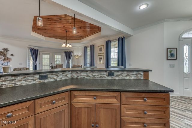 18348 Buffalo Pond Road, Bristol, VA 24202