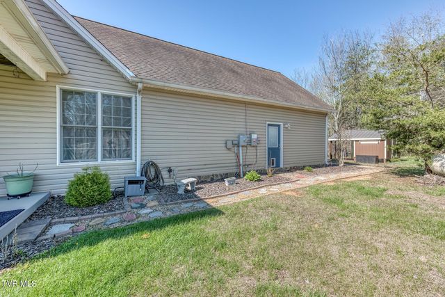 18348 Buffalo Pond Road, Bristol, VA 24202