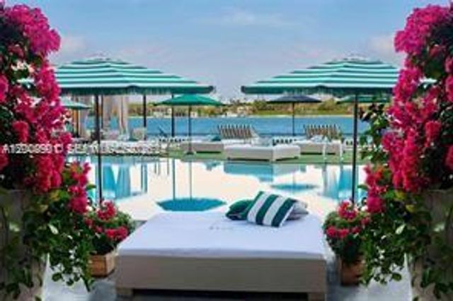 1100 West Ave 807, Miami Beach, FL 33139