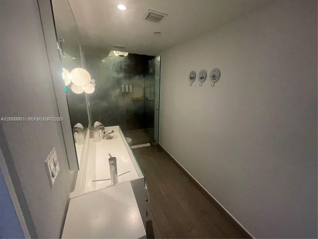 1100 West Ave 807, Miami Beach, FL 33139