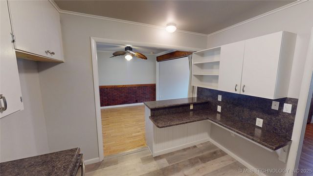 4538 S 23rd West Avenue, Tulsa, OK 74107