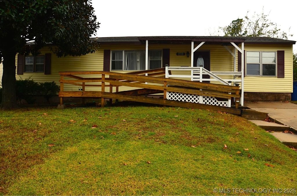 4538 S 23rd West Avenue, Tulsa, OK 74107