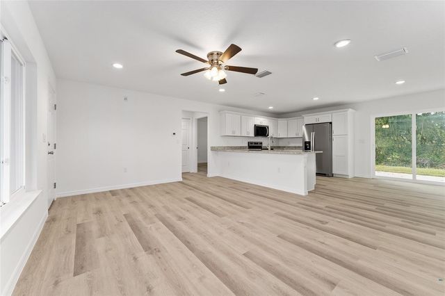 13119 NE 7TH LOOP, Silver Springs, FL 34488