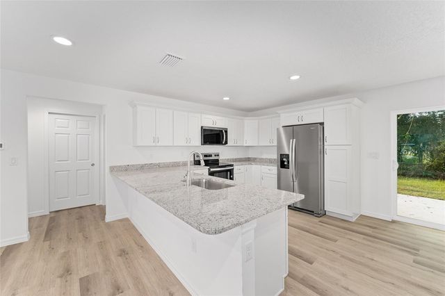 13119 NE 7TH LOOP, Silver Springs, FL 34488