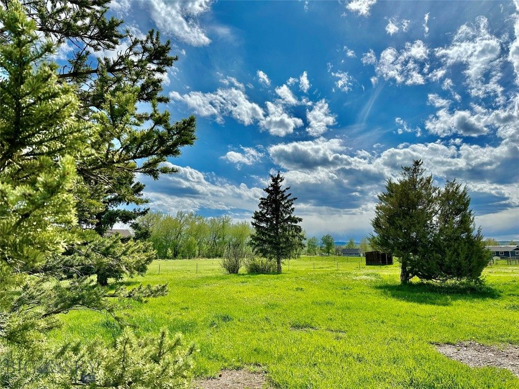 118 Dovetail Lane, Bozeman, MT 59718