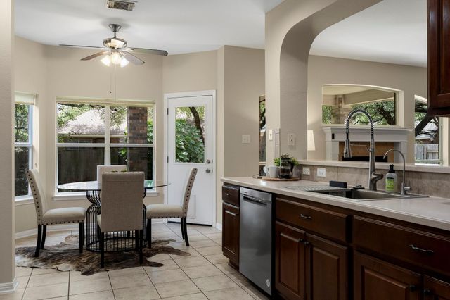 1822 Nelson Ranch LOOP, Cedar Park, TX 78613