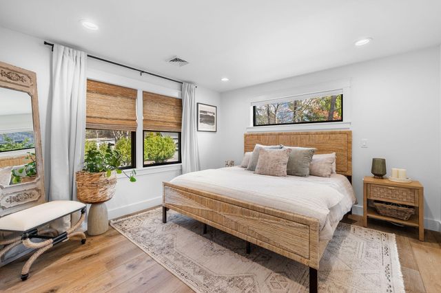 17 Rogers Road, Harwich, MA 02645