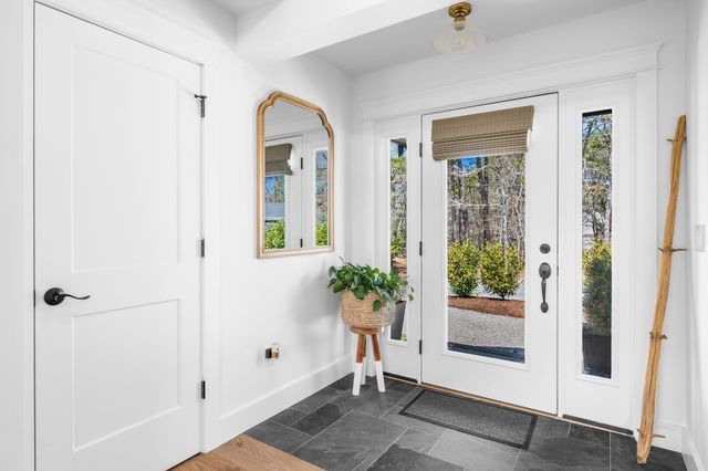 17 Rogers Road, Harwich, MA 02645