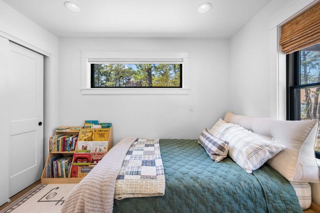 17 Rogers Road, Harwich, MA 02645