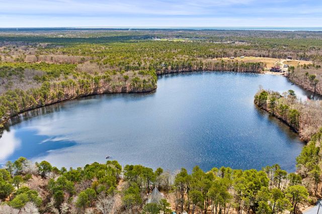 17 Rogers Road, Harwich, MA 02645