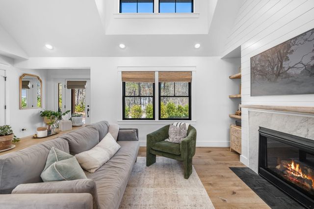 17 Rogers Road, Harwich, MA 02645