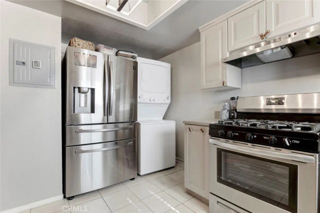 10260 Plainview Avenue 22, Tujunga, CA 91042