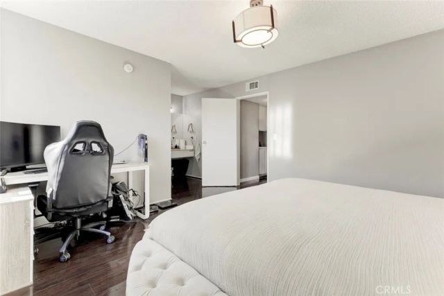 10260 Plainview Avenue 22, Tujunga, CA 91042