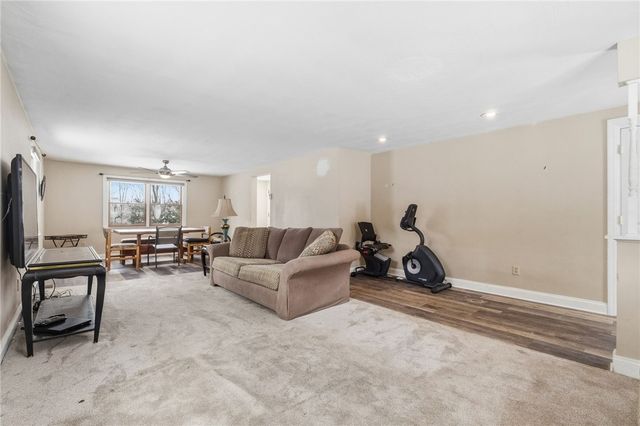 230 Neely School Rd, Marshall, PA 15090