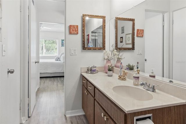 8651 10TH STREET N 118, St Petersburg, FL 33702