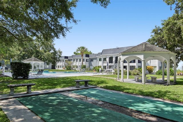 8651 10TH STREET N 118, St Petersburg, FL 33702