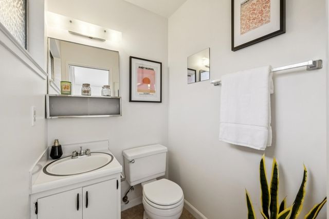 2118 2118 ALAMEDA AVENUE, Alameda, CA 94501